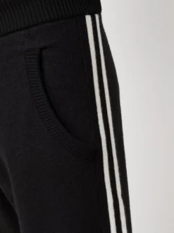 Homme Maison Margiela Pantalon De Jogging à Bandes Contrastantes 11 Homme Maison Margiela Pantalon De Jogging à Bandes Contrastantes -Épure Mode Promos Boutique 17287228 35476978 1000