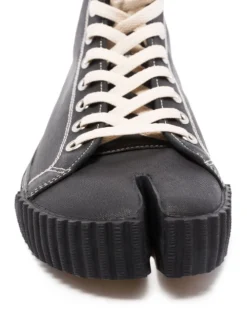 Homme Maison Margiela Baskets Montantes à Bout Tabi 7 Homme Maison Margiela Baskets Montantes à Bout Tabi -Épure Mode Promos Boutique 17455473 39272306 1000