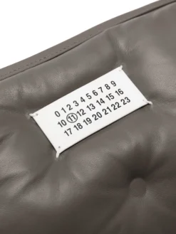 Homme Maison Margiela Sac Porté épaule Matelassé à Patch Logo Number -Épure Mode Promos Boutique 18437864 40638751 1000