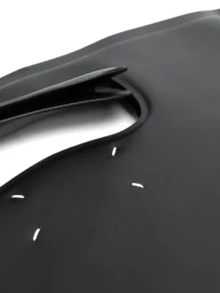 Homme Maison Margiela Sac Cabas à Motif Tabi Embossé 8 Homme Maison Margiela Sac Cabas à Motif Tabi Embossé -Épure Mode Promos Boutique 18439238 41561052 1000