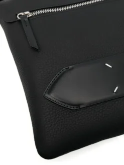 Homme Maison Margiela Sac Porté épaule à Design Asymétrique 8 Homme Maison Margiela Sac Porté épaule à Design Asymétrique -Épure Mode Promos Boutique 18440704 41559408 1000