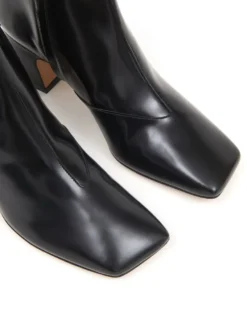 Femme Maison Margiela Bottines à Bout Carré -Épure Mode Promos Boutique 18885505 42416797 1000