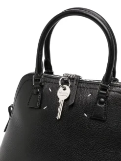 Homme Maison Margiela Sac Porté épaule à Coutures Signature 8 Homme Maison Margiela Sac Porté épaule à Coutures Signature -Épure Mode Promos Boutique 19711874 44281194 1000