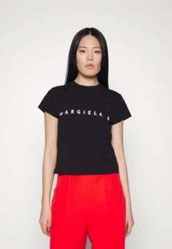 MM6 Maison Margiela T-Shirt Imprimé - Black -Épure Mode Promos Boutique 35a3383339fc4d6cb70a2094d9c4245a