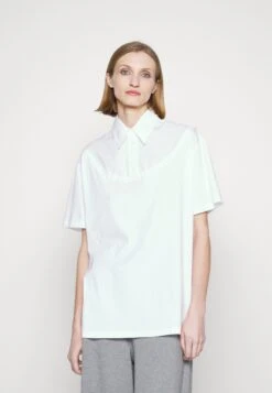 MM6 Maison Margiela Polo - White -Épure Mode Promos Boutique f1a4a549e45a4293bf4cd3544c568339